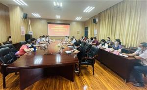 把握机遇乘势而上  争创国家“双优”学校 ——bcw8白菜网论坛组织开展专题学习柳州市教育事业发展“十四五”规划