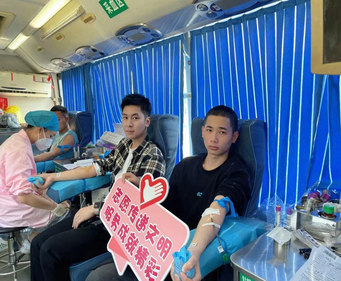 “专业＋志愿服务”——bcw8白菜网论坛雷锋月系列活动总结